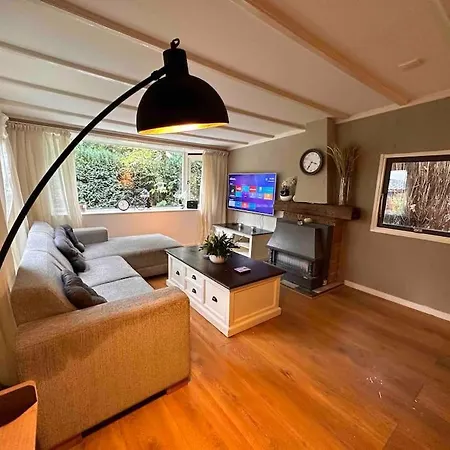 Chalet With Private Hottub On The Veluwe. Private *